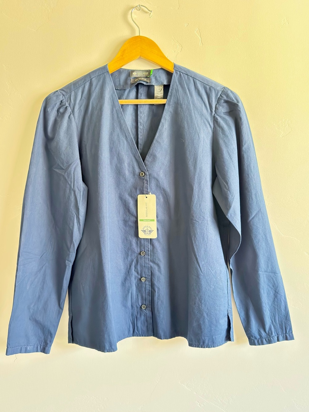 Dockers V-Neck Navy Blue Blouse Women’s NWT Size S